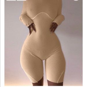 Brand new! Style warehouse romper